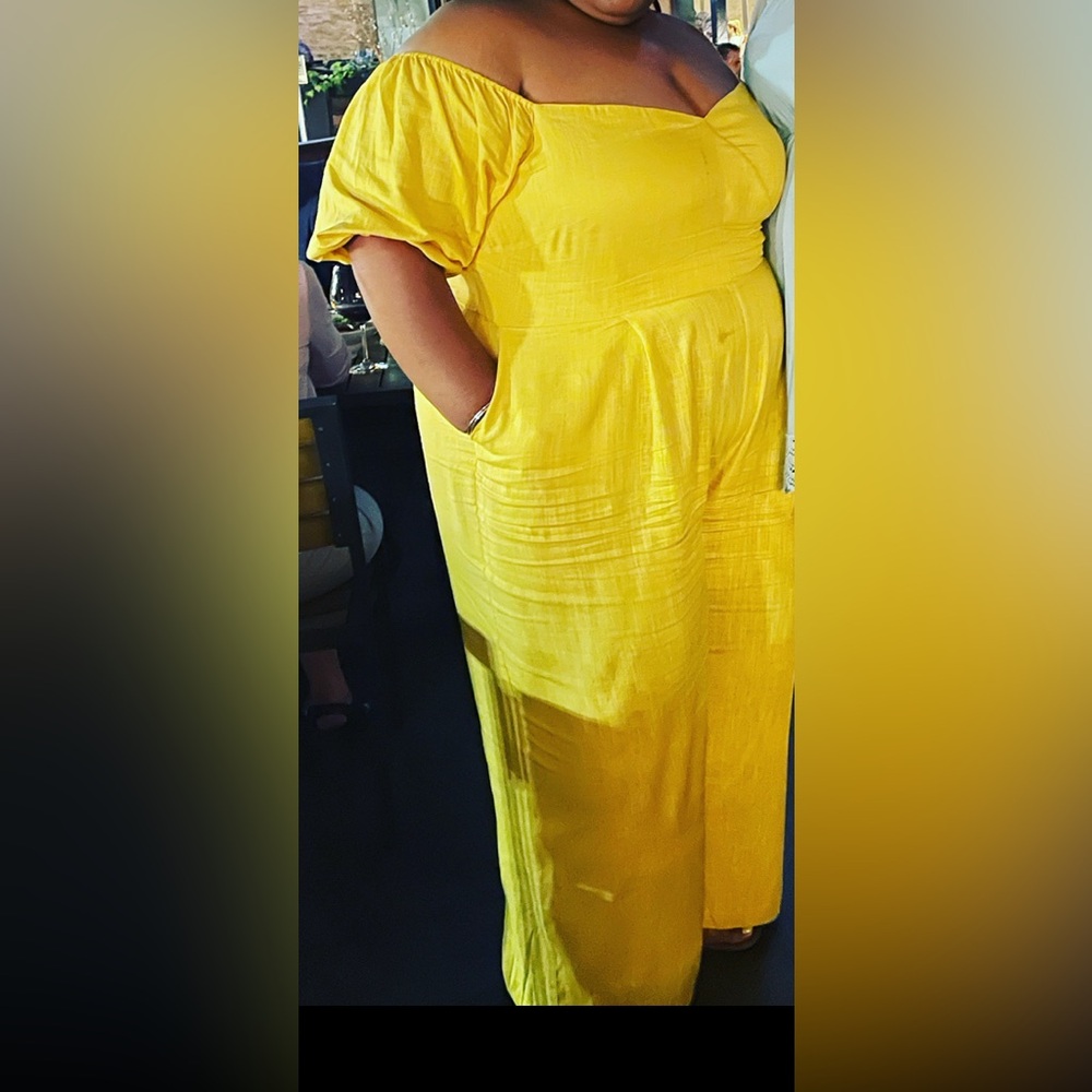 Eloquii Yellow Jumpsuit with Short Sleeves and V-Back